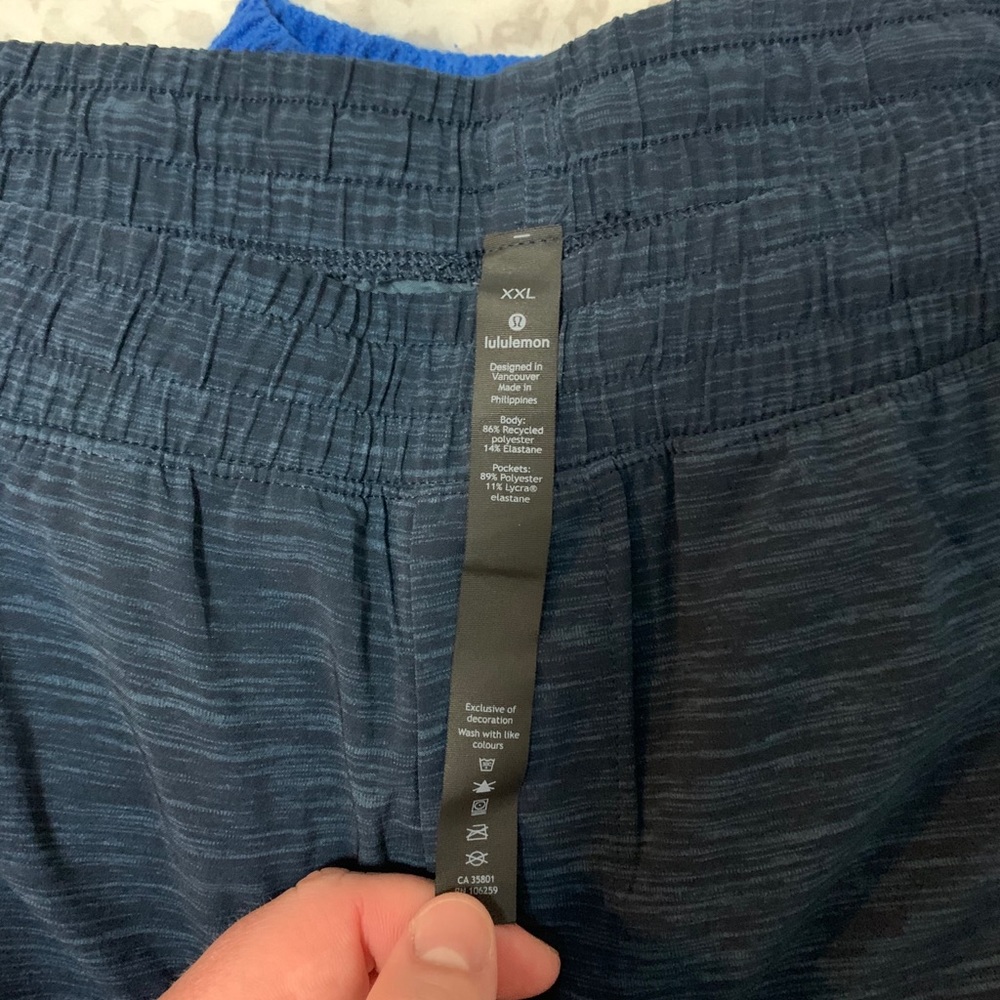 Lululemon Pace breaker short